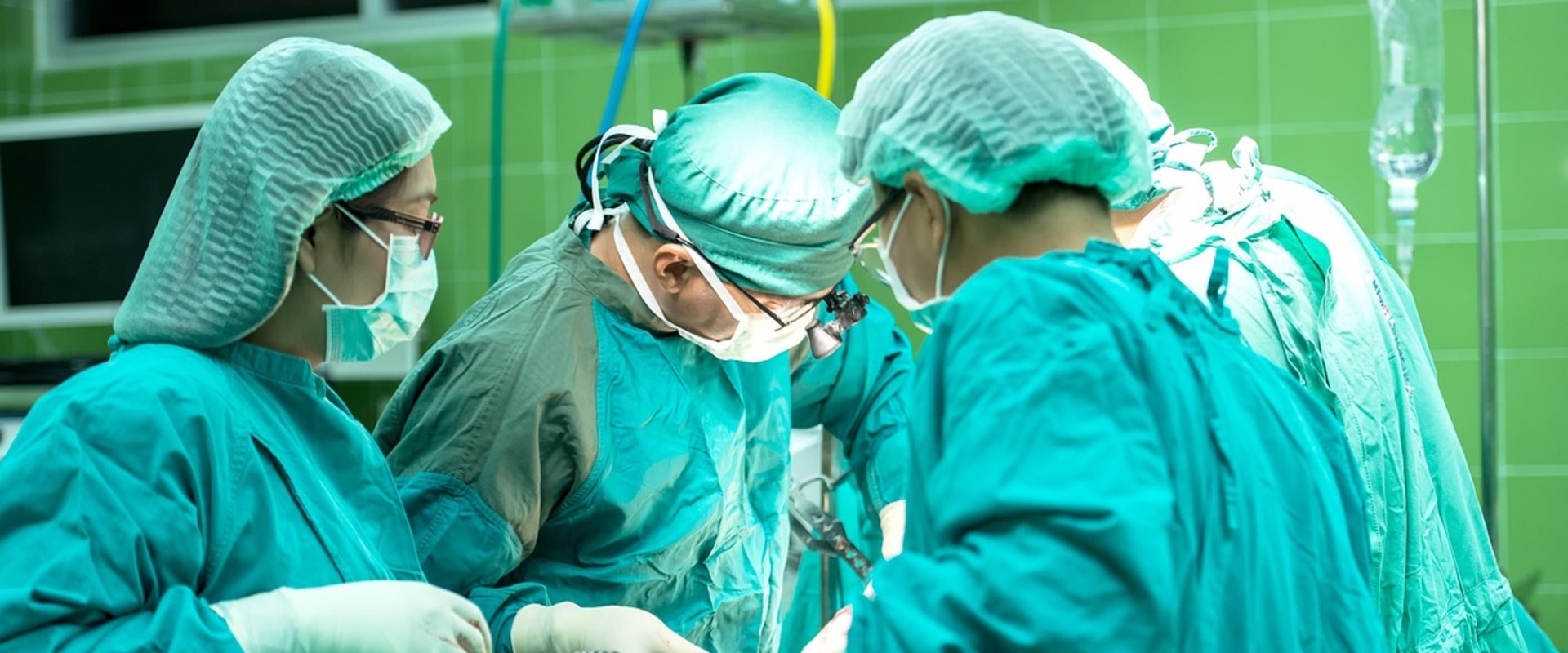 How Physical Therapy Complements Plastic Surgery in Danville, CA: Tips for a Smooth Recovery