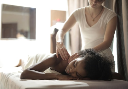 The Power Of Hands-On Healing: Physical Therapy Vs. Chiropractic Treatment For Back Pain In Toronto